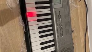 Синтезатор Casio LK-125