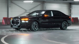 Автомобили BMW покидают завод полностью автономными