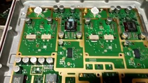 Разбор блока ERICSSON RRU 2219B1. Очень хороший выход.