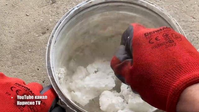 Цей розчин випалює всіх шкідників лишайники та грибки на плодових деревах