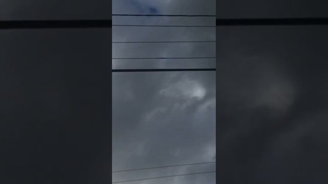 Кажется дождь собирается… здравствуй, осень! смотреть онлайн