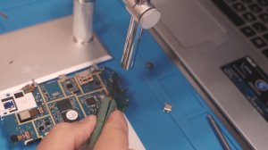 Замена разъема micro USB с помощью фена и паяльной пасты