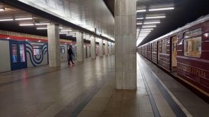 поезд КРАСНАЯ СТРЕЛА | метрополитен | warshy