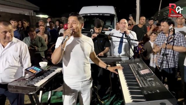 Ракоса Мардума Девона Кард! Равшан Аннаев - Зулайхо Туёна 2024 смотреть онлайн