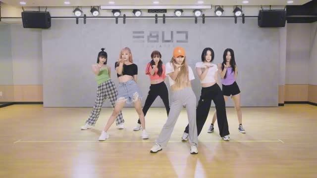 (G)I-DLE ((여자)아이들) - DUMDi DUMDi dance practice mirrored