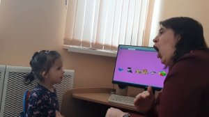 Занятие по развитию познавательной деятельности у глухого ребенка.