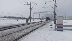 Маневровый тепловоз ЧЭМ3-3165 с вагоном дефектоскопом ВД-1МТ 5К