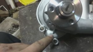 Помпа PILENGA на двигатель ЗМЗ-406 Обзор новой помпы за 1200р на ЗМЗ 406-405-409 помпа на змз 406.