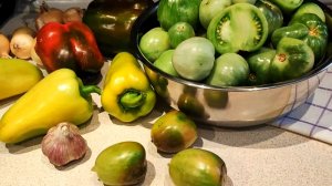 салат из зелёных помидоров на зиму