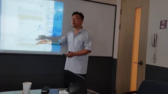 1인가구증가로 인해 부동산시장에 미치는 영향(19-08-24-1 ) смотреть онлайн