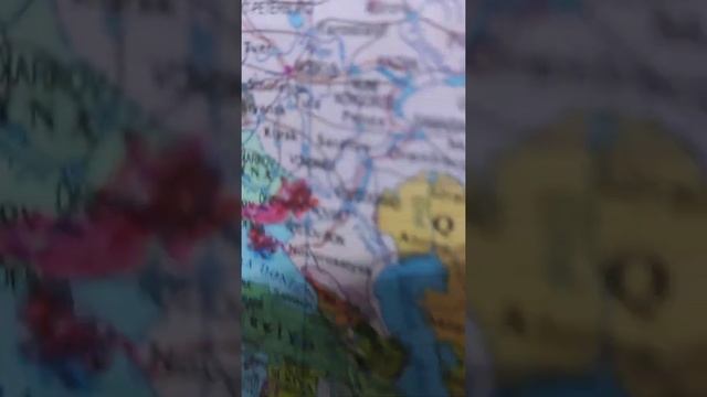 я и Аслан показываю страны которые мы знаем смотреть онлайн