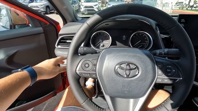 Последняя Toyota Camry XV70 с V6. Обзор Тойота Камри 2023