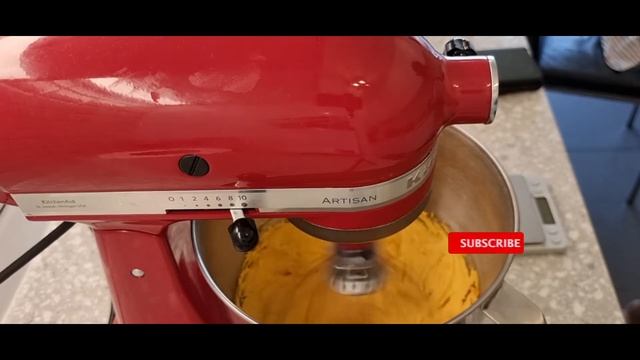 HOW I MAKE MY SHEA BUTTER CREAMY.Clears hyperpigmentation, blemishes, darkspots and repair skin ton