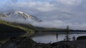 Встреча с членом РГО Александром Мокеровым «Край озёр и водопадов. Осень»