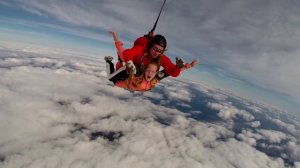 Прыжок с парашютом в тандеме с высоты 4000 метров