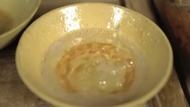 120元買5斤牛肉，二弟做麻辣牛肉乾，超大一盆，香辣又下飯【鐵鍋視頻】 смотреть онлайн