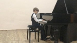 В. Гиллок - Жонглёр; Г. Лукиных - Ариозо.
Старостенко Лев, 8 лет.