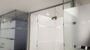 Прозрачные перегородки для светлых и просторных интерьеров