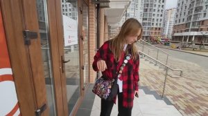 Алиса сходила на мастер-класс по созданию картины из шерсти в технике валяние