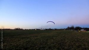 Формула 15 - полет с парамотором SOLO 210