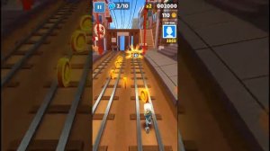 Играем в Сабвей Серф !!!!!