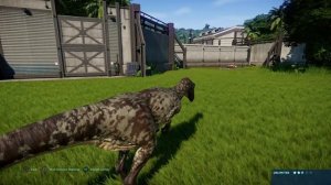 Jurassic World Evolution: Velociraptor vs Herrerasaurus (Base Genome)