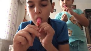 Чупачупс свистулька