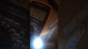 светодиод который выдает 2 вольта