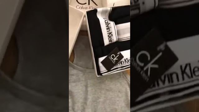 Calvin Klein комплект нижнего белья серого цвета