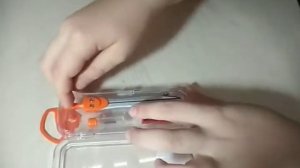 Купил циркуль для школы.