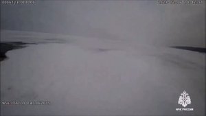 Спасение  службой МЧС человека, провалившегося под лед