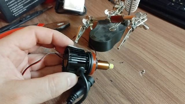 Ремонт светодиодной автомобильной лампы