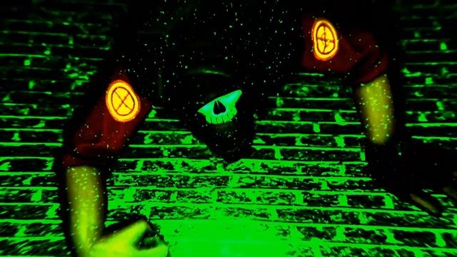 [TF2]I got my flare gun combo ruined by danger shield sniper so I made this out of spite i think смотреть онлайн