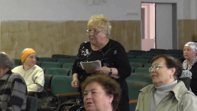 Пожилая "комсомолка" о переименовании площади Комсомольская в Камышине