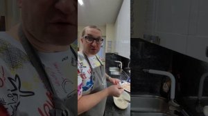 Минтай В Сливочном Луковом соусе В Духовке с Варёная Картошка Готовить легко а рецепт Простой.Вкусн