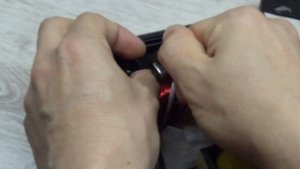 Как снять и установить прижимные пластины в усилителе