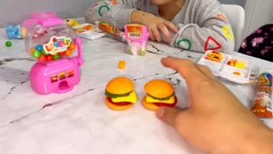 АПТАЛЫҚ ҚЫЗЫҚТАР🎬 ВКУСНЯШКИ ЖАСМИН МЕН ТОМИГА🍡🍭🍫🍿🥤🧋| Копжасаровы😍