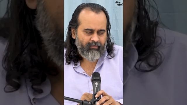 Too much affected by the world || Acharya Prashant смотреть онлайн