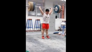 145cm vs 185cm Chinese Weightlifting Technique