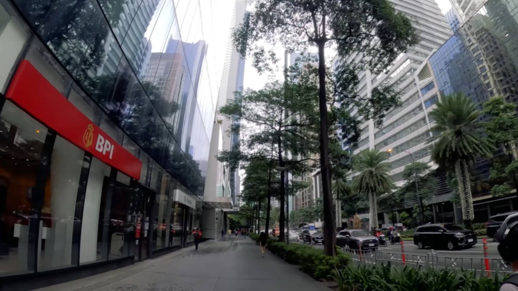 #2_Филиппины 2024. Манила-город контрастов, чуть не подрался с БОМЖОМ! смотреть онлайн