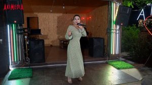 Красивая даргинская песня 2020! Азарина на концерте в Махачкале.