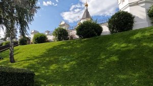 На берегу  реки таёжной