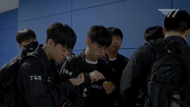 머리는 차갑게, 가슴은 뜨겁게 | T1 사야플레이어 | 2023 VCT PACIFIC смотреть онлайн