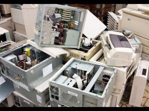 -=СВАЛКА СТАРЫХ КОМПЬЮТЕРОВ=-