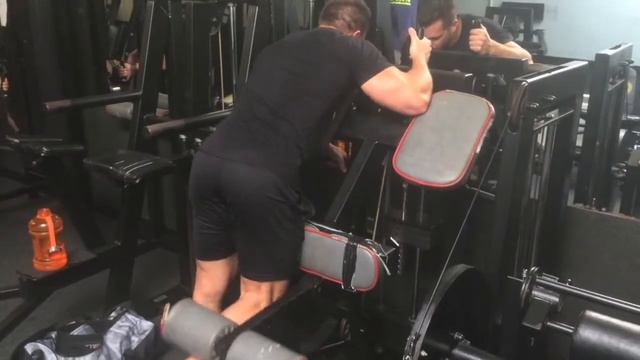 Hamstring Dominant Leg Session смотреть онлайн