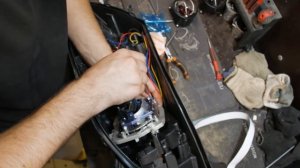 Зачем ТАК издеваться над оптикой? Улучшаем свет на Kia RIO