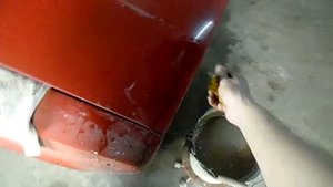 Быстрое видео(ВАЗ 21011-замыть краску под полировку 3М №1)