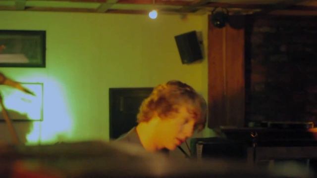 The Russian Delingquents - Fly Away (Lenny Kravitz cover) (Live) смотреть онлайн