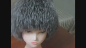 Шапка на вязаной основе из старой чернобурки своими руками