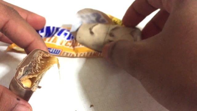 Limited Edition Snickers Extra Caramel #Candy opening #Snack Opening смотреть онлайн